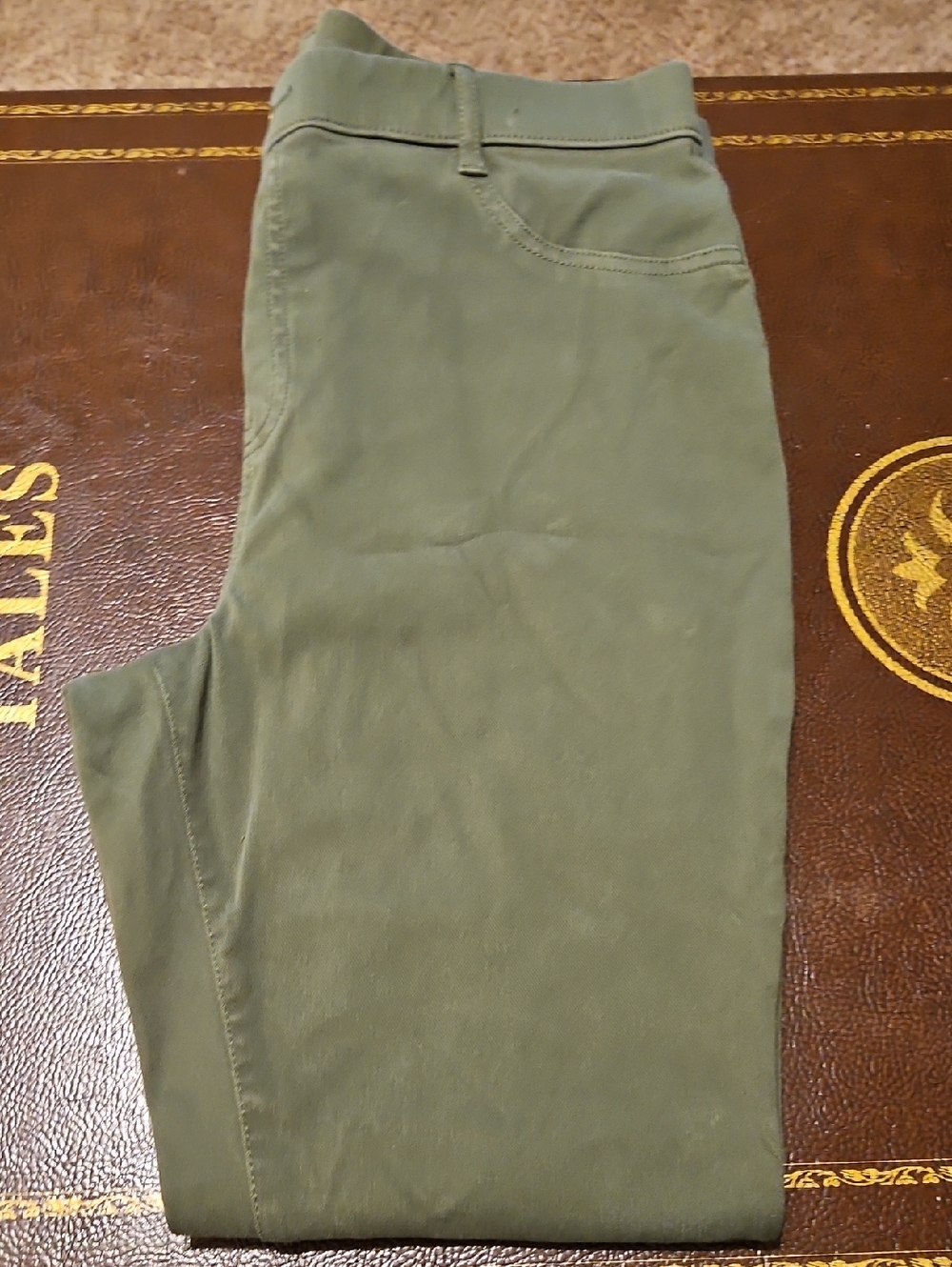 Time and Tru Olive Green Women's Chinos